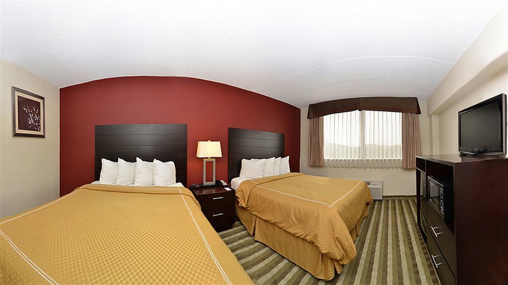La Quinta Inn & Suites By La Quinta Inn & Suites By Wyndham Washington Dc Noma Exterior photo