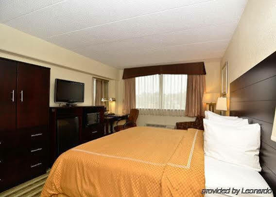 La Quinta Inn & Suites By La Quinta Inn & Suites By Wyndham Washington Dc Noma Exterior photo